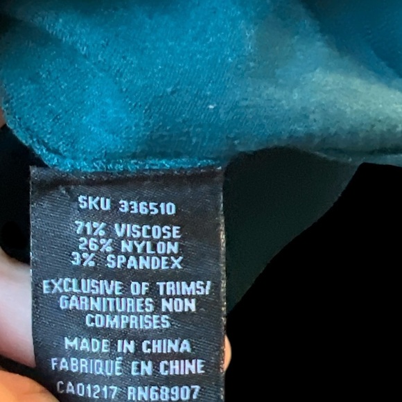 Le Château Blue Sleeveless Top , Size Small, Bodycon - Picture 3 of 4